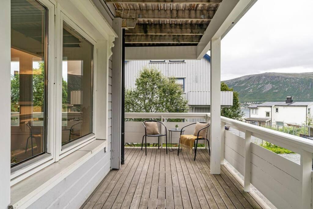 Arctic 3 Room Apartment - Aurora View - Free Parking Tromso Luaran gambar